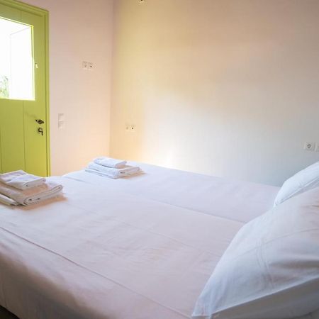 Simboro House - Kythoikies Holiday Houses Kýthira Extérieur photo